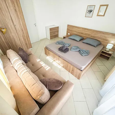 Dopamine 729 Apartment