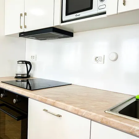 Apartment Dopamine 729 Golem (Tirana)