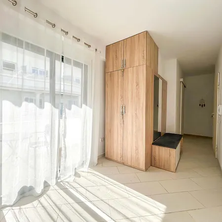 Apartment Dopamine 729 Golem (Tirana)