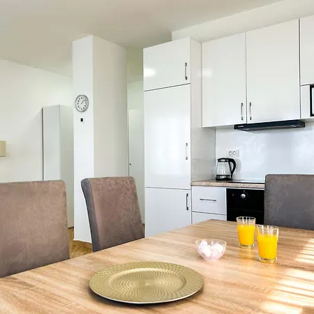 Dopamine 729 Apartment